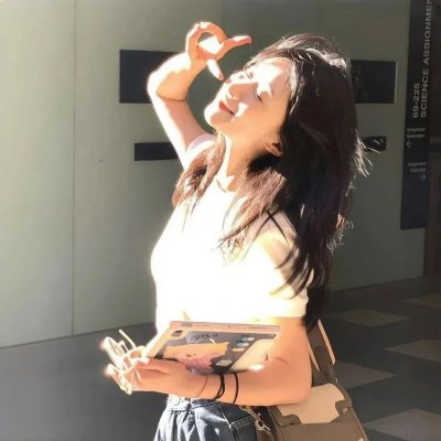 毁容校花和丑男校草